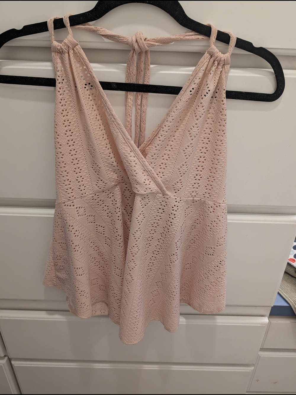 Sleeveless Eyelet V-Neck Pink Peplum Top XL